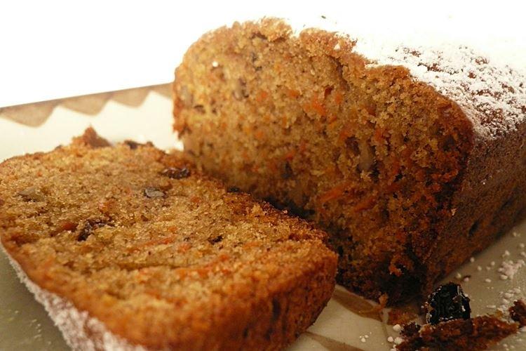 Banana-Carrot Cake in the Oven - Recipes