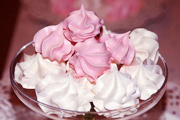 Homemade Wind Crystals Meringue - How to Make Recipe