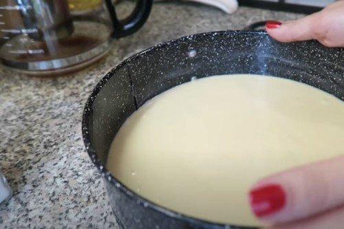 Bizcocho clásico de kéfir - receta paso a paso