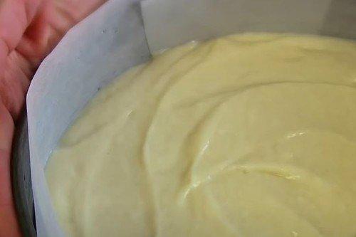 Bizcocho de kéfir sin huevos - receta paso a paso