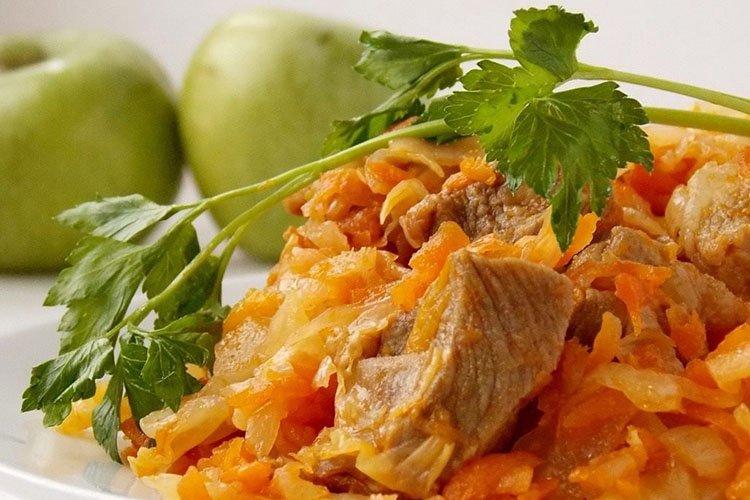 Turkey with Stewed Cabbage - Recipes