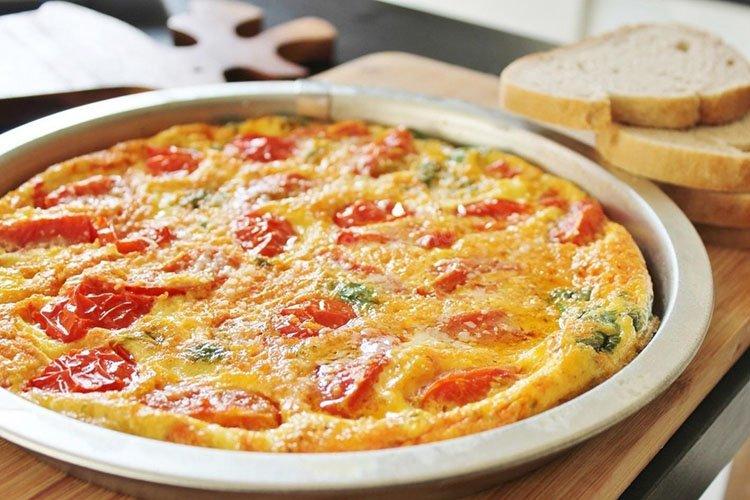 Pizza de calabacín y tomate - Recetas de platos de calabacín