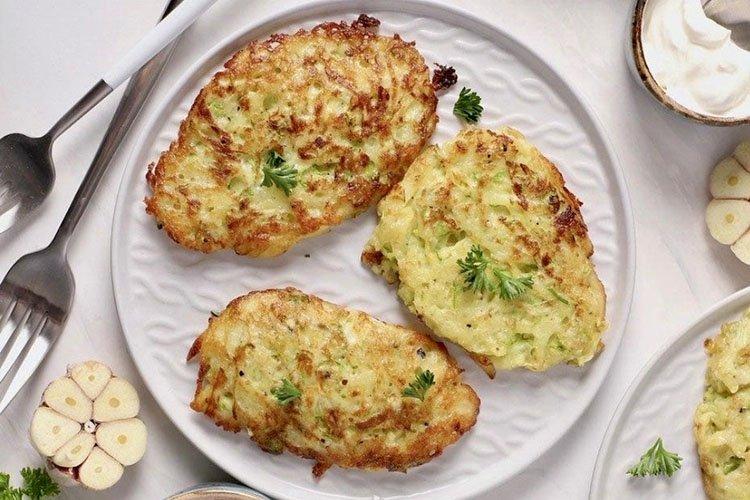 Tortitas de calabacín - Recetas de platos de calabacín