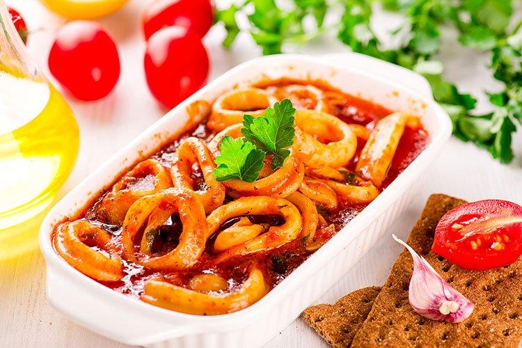 Squid in Tomato Sauce - Recipes