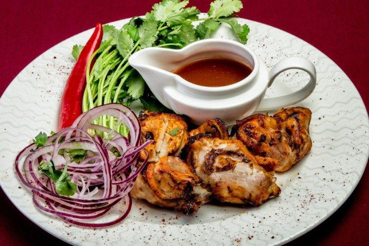 Brochetas dietéticas de conejo - recetas