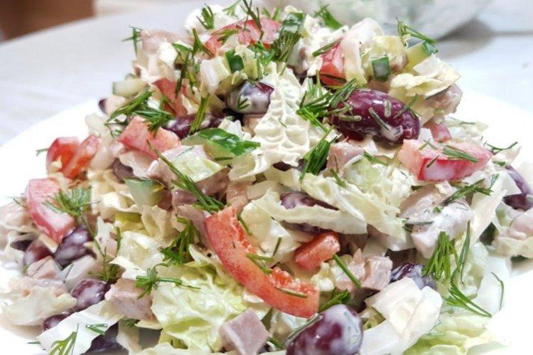 Salad with Meat and Napa Cabbage - Recipes
