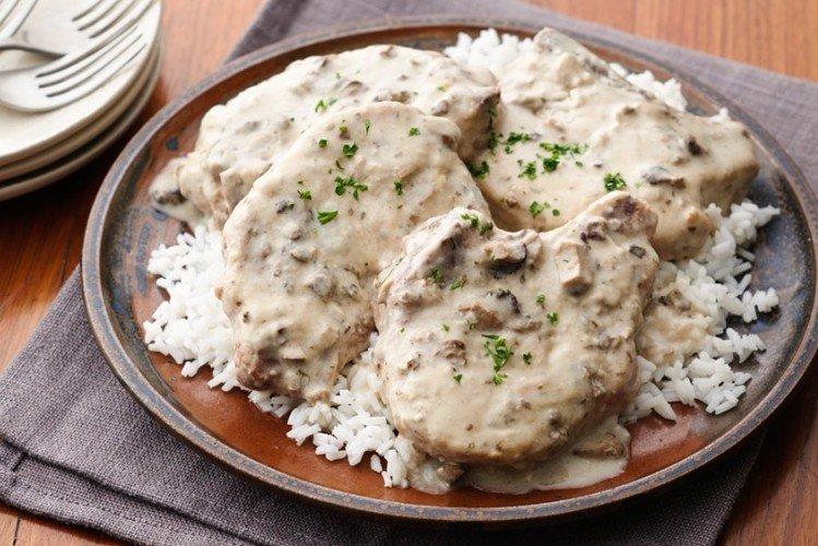 Meat with Walnuts and Cucumber - Recipes