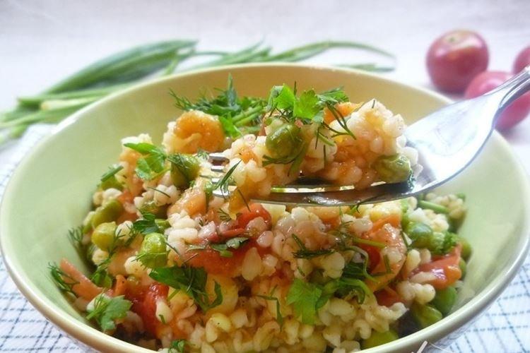 Bulgur with Shrimp and Peas - Recipes