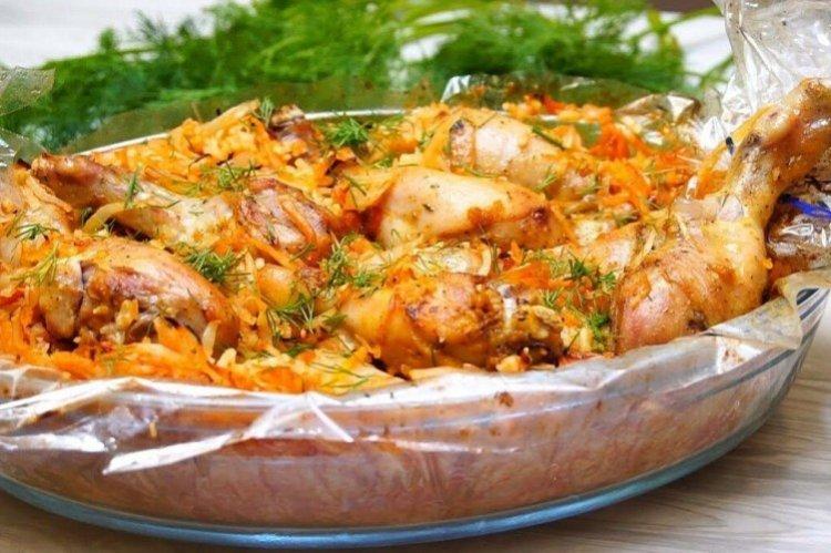 Chicken Thighs on a Cabbage Bed - Oven Dishes Recipes