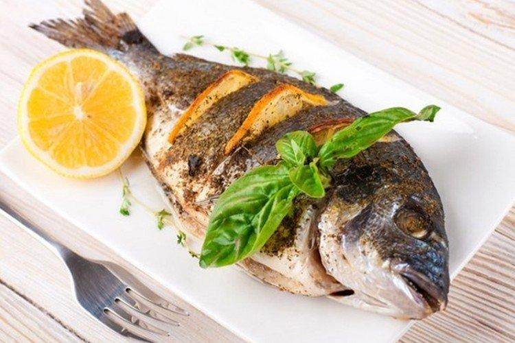 Dorado with Lemon and Basil - Oven Dishes Recipes