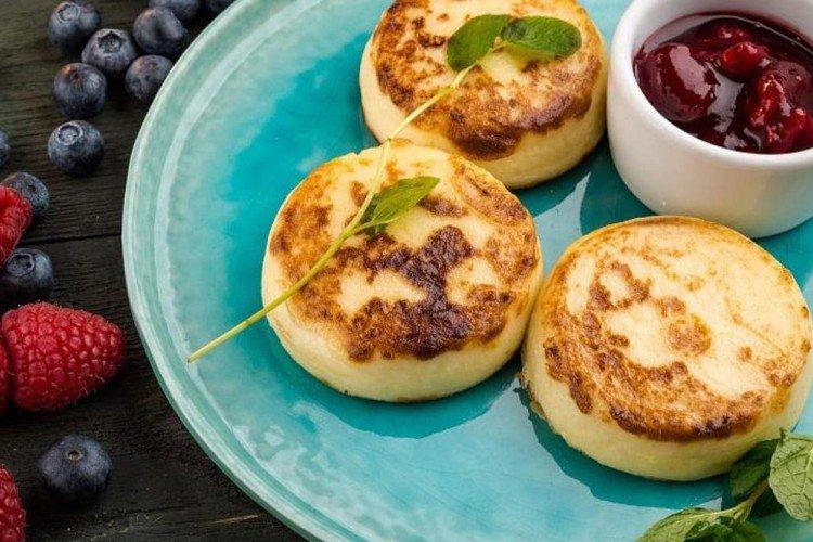 Cottage Cheese Pancakes with Fruit - Oven Dishes Recipes