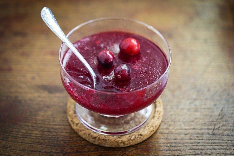 Salsa de arándanos rojos para carne con ron - recetas