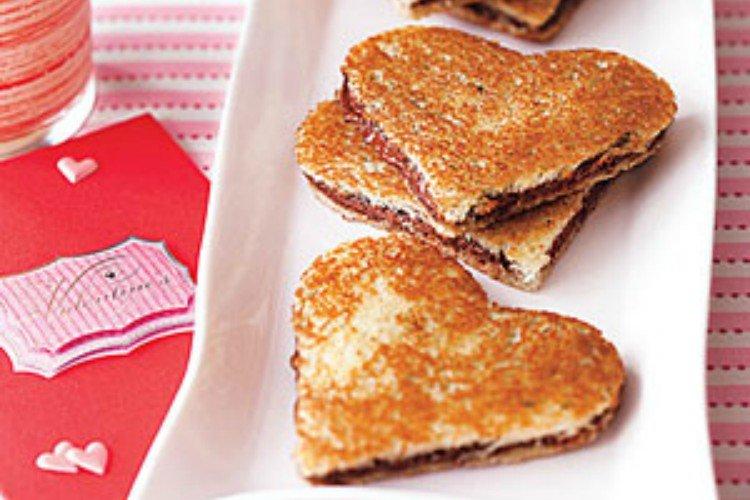 Heart Sandwiches for the Holiday Table - Recipes
