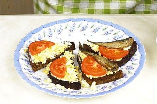 Classic Sprat Sandwiches - Step-by-Step Recipe