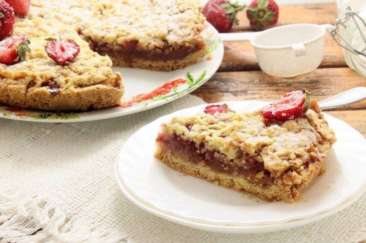 Pastel rallado rápido para el té - recetas