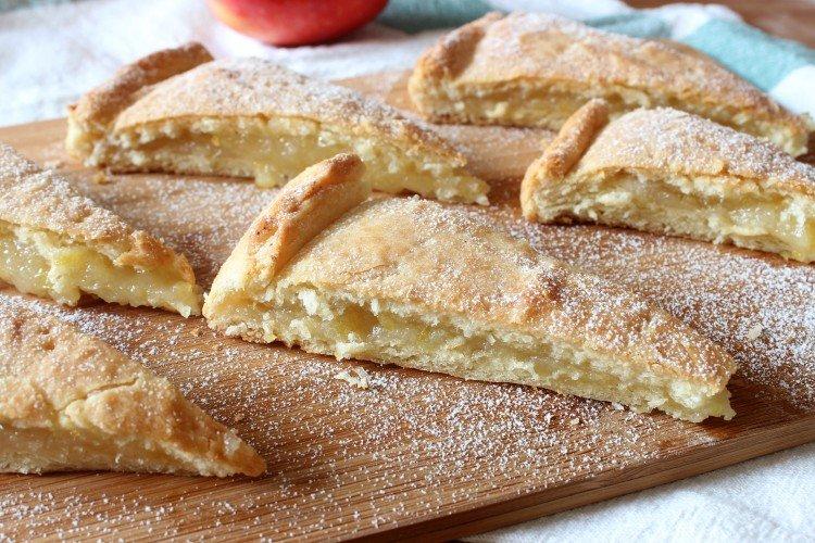 Pastel rápido de limón para el té - recetas