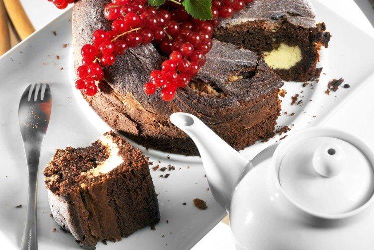Pastel rápido de chocolate con mascarpone para el té - recetas