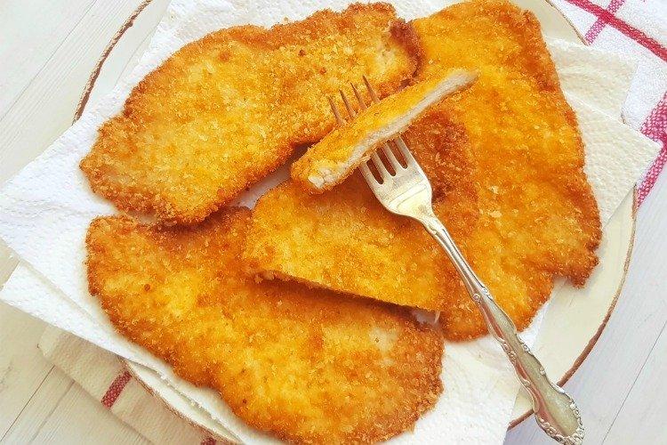 Breaded Chicken - What to Feed Guests Recipes