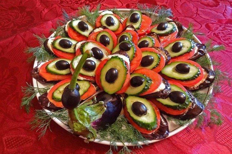 Peacock's Tail with Eggplant - What to Feed Guests Recipes