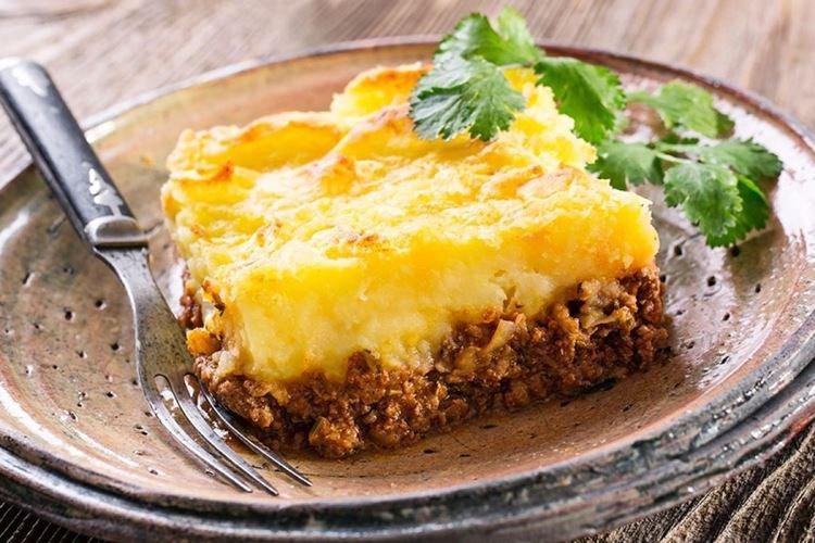 Gratinado de patatas con carne picada - Qué cocinar con carne picada