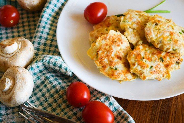 Turkey Cutlets with Mushrooms - What to Cook with Turkey Fillet Recipes