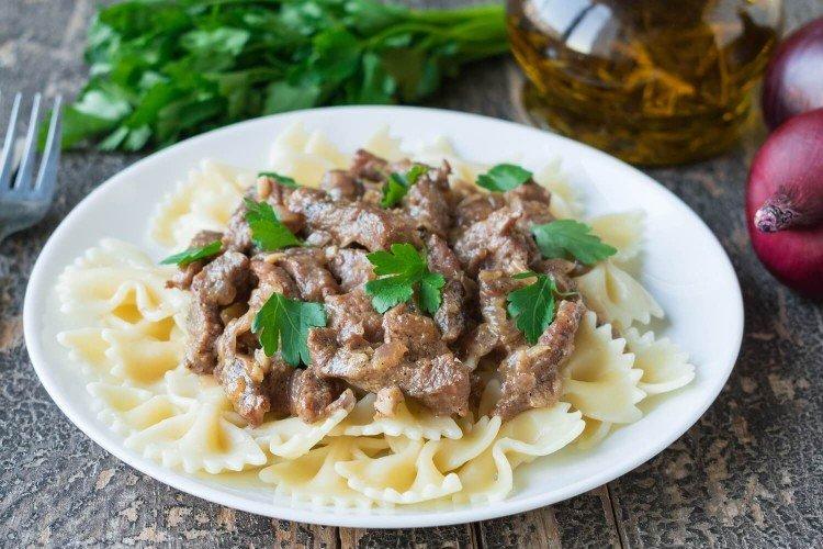 Beef in Sour Cream - What to Cook with Beef Recipes