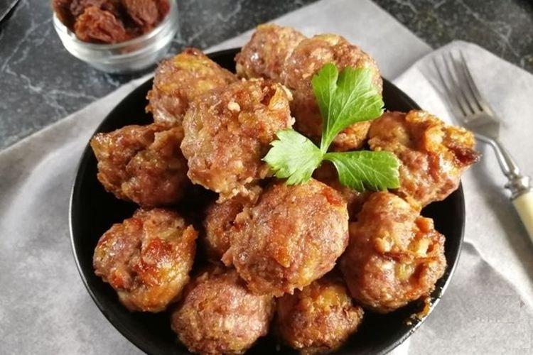 Beef Meatballs with Dried Apricots - Ground Beef Recipes