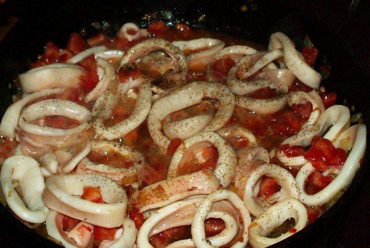 Squid in Red Wine - What to Cook with Squid Recipes