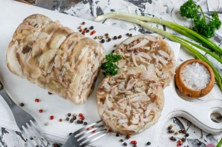 Rollo de pollo con gelatina - Qué cocinar con pollo