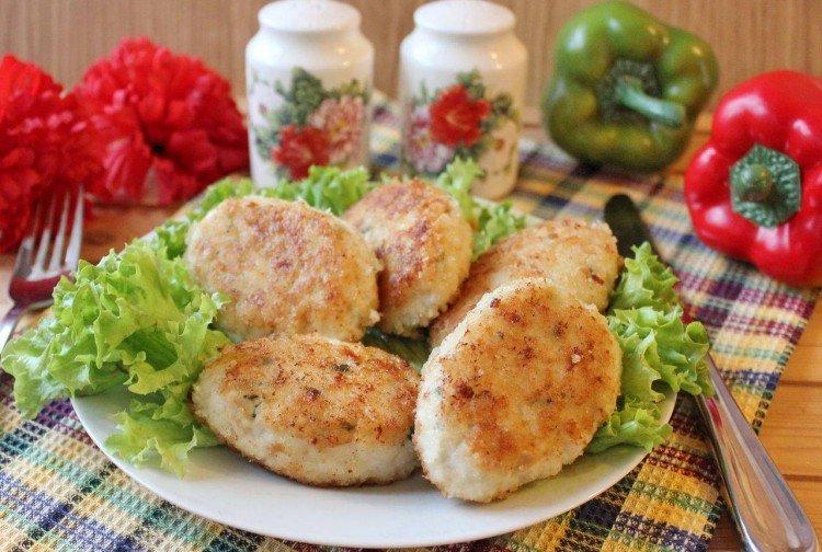 Chicken Patties with Oatmeal - What to Cook with Ground Chicken