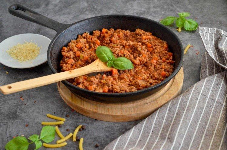 Ground Chicken in Tomato Sauce - What to Cook with Ground Chicken