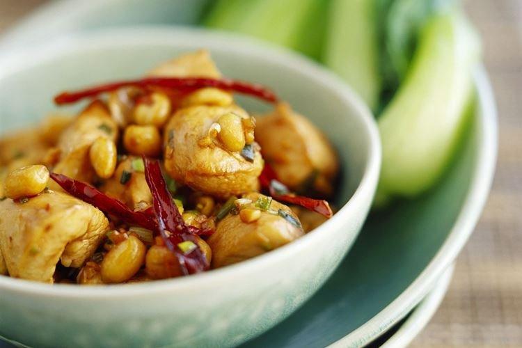 Pechuga de pollo con cacahuetes - Qué cocinar con pechuga de pollo