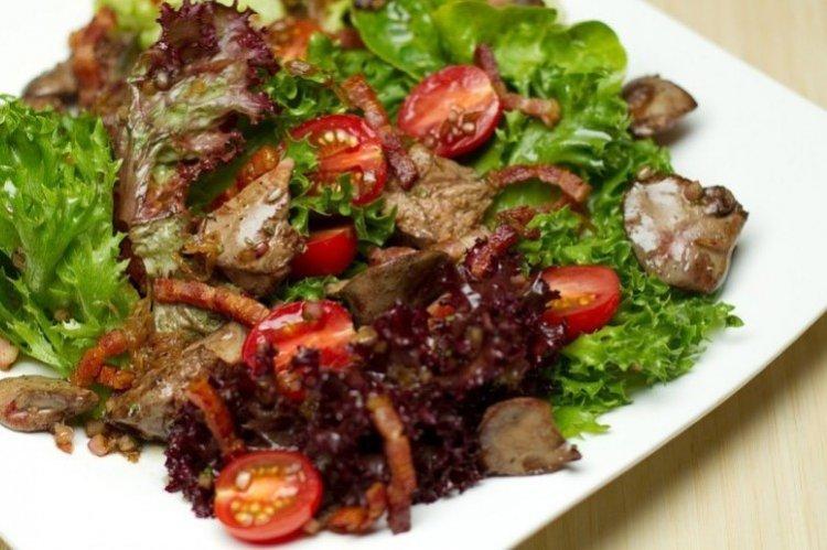 Warm Salad with Chicken Liver and Cheese - What to Cook with Chicken Liver