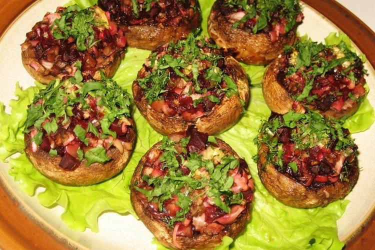 Mushrooms with Beets - What to Cook with Mushrooms Recipes