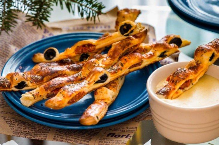 Puff Pastry Sticks with Olives - What to Cook with Puff Yeast Dough