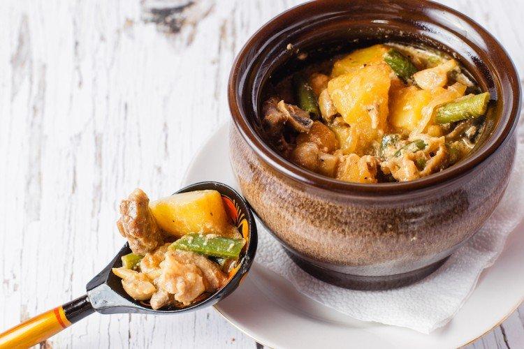 Pork with Potatoes in a Pot - What to Cook with Pork
