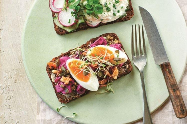 Sandwiches with Cottage Cheese and Vegetables - What to Cook with Cottage Cheese