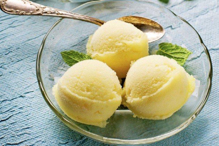 Sorbete «Frescura de vainilla» - Qué cocinar con manzanas recetas