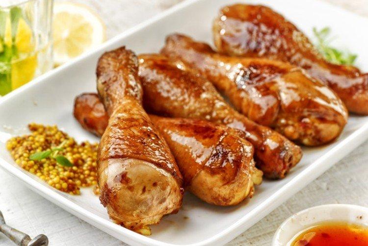 Muslos de pollo con miel - Recetas para la mesa de Año Nuevo