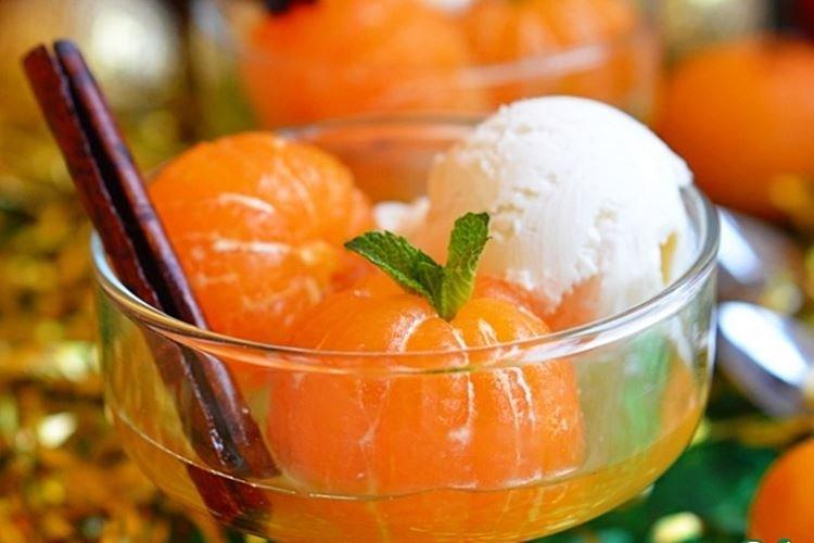 New Year's Tangerines in Spiced Syrup - What to Cook for New Year 2021 Recipes