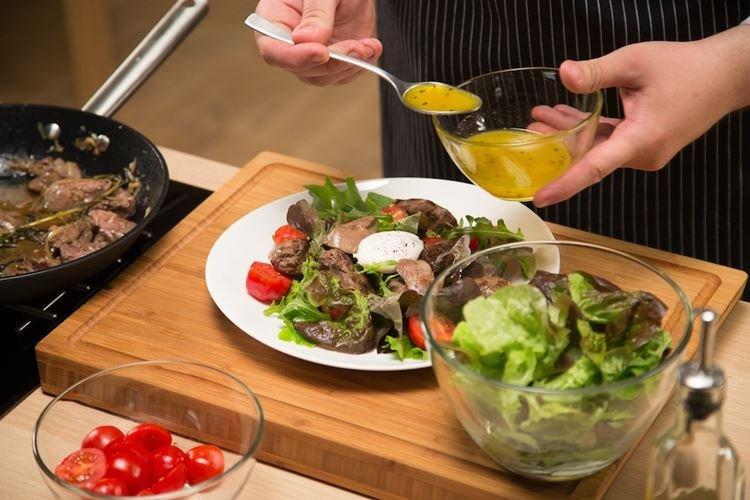 Warm Salad with Liver - What to Cook for Dinner Quickly and Deliciously