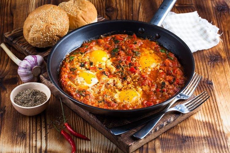Shakshuka - What to Cook for Breakfast Quickly and Deliciously