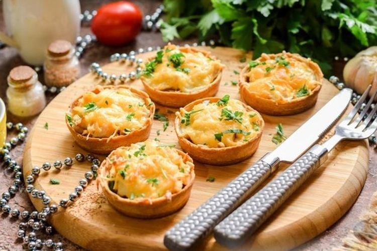 Julienne de pollo y champiñones en tartaletas - Recetas para el cumpleaños de un niño