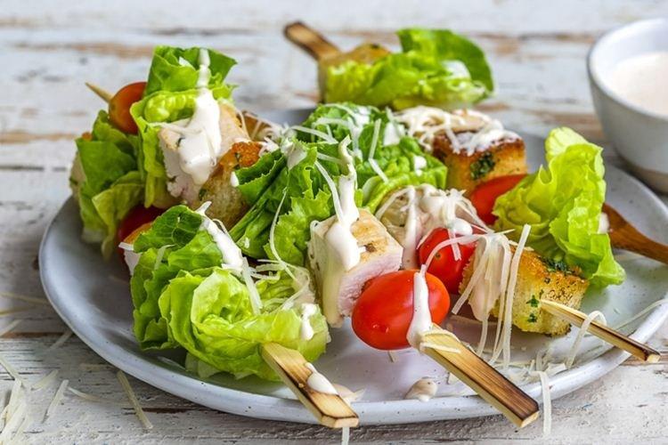 César en brochetas - Recetas para el cumpleaños de un niño