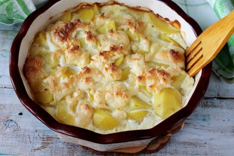 Potatoes with Sour Cream - What to Cook for a Child's Dinner