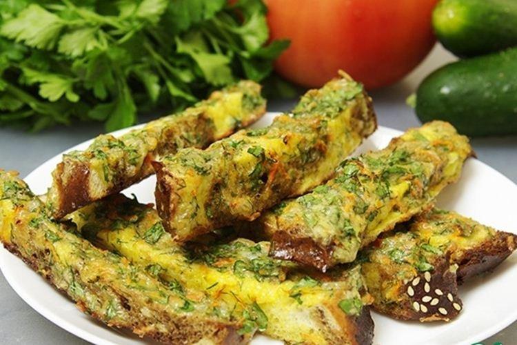 Croutons with Cheese and Herbs - What to Cook for Your Child's Breakfast Recipes