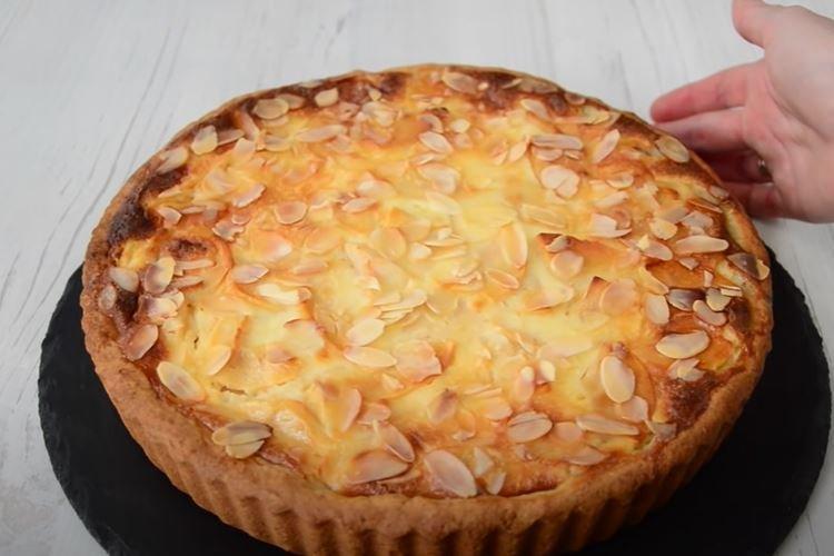Easy Tsvetaevsky Apple Pie - Step-by-Step Recipe with Photos