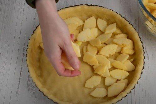 Easy Tsvetaevsky Apple Pie - Step-by-Step Recipe