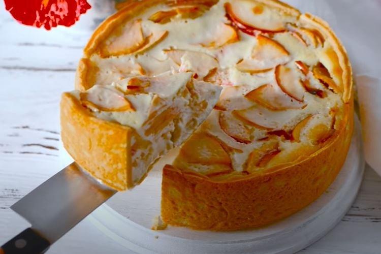 Delicate Tsvetaevsky Apple Pie - Step-by-Step Recipe with Photos