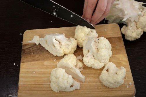 Cauliflower with Herbs and Cheese in the Oven - Step-by-Step Recipe
